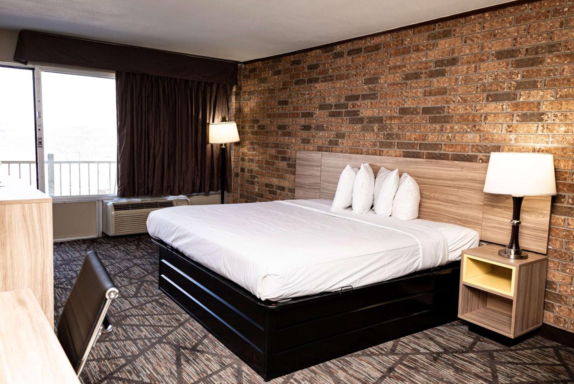 Days-Inn By Wyndham Batesville Ar Zewnętrze zdjęcie